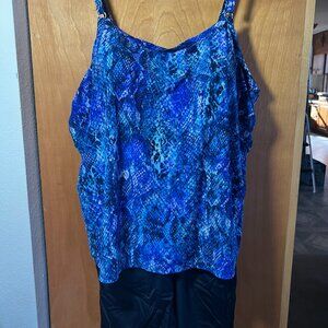 TrimShaper, Swimsuit, has pockets, size 22w